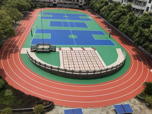 足球場施工施工中需要注意哪些細(xì)節(jié)問題？